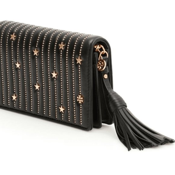 HOST PICK! 🕺💃🎊Tory Burch Fleming Star Stud Flat Shoulder Bag New with Tags - Picture 3 of 10